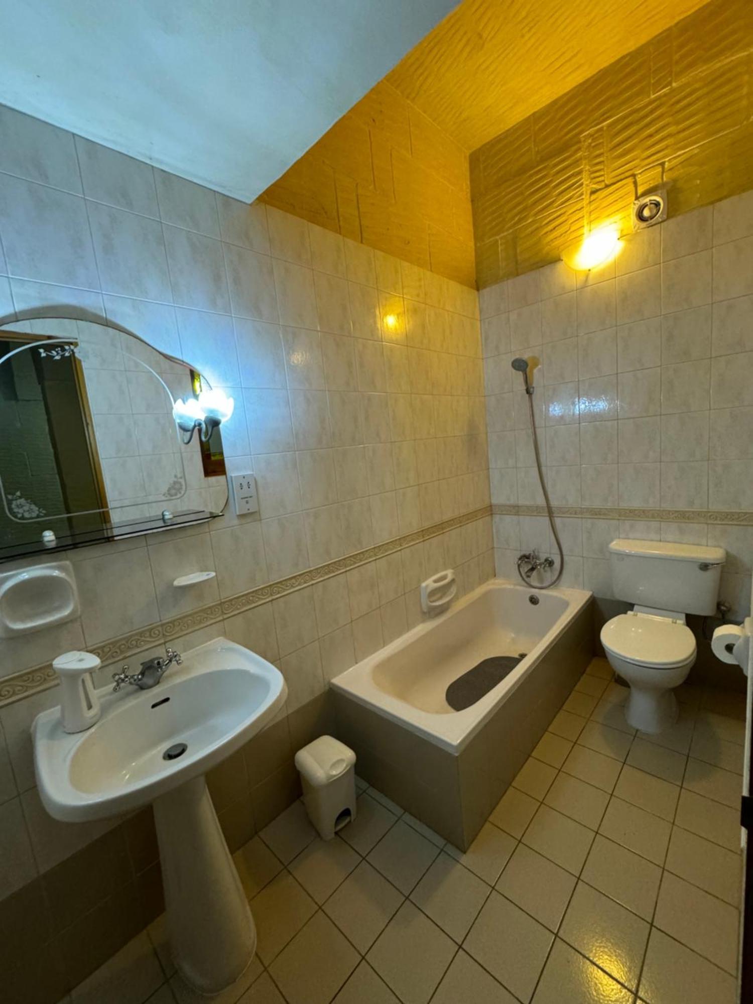 Tal-Bir Farmhouse Hotel Nadur Bagian luar foto