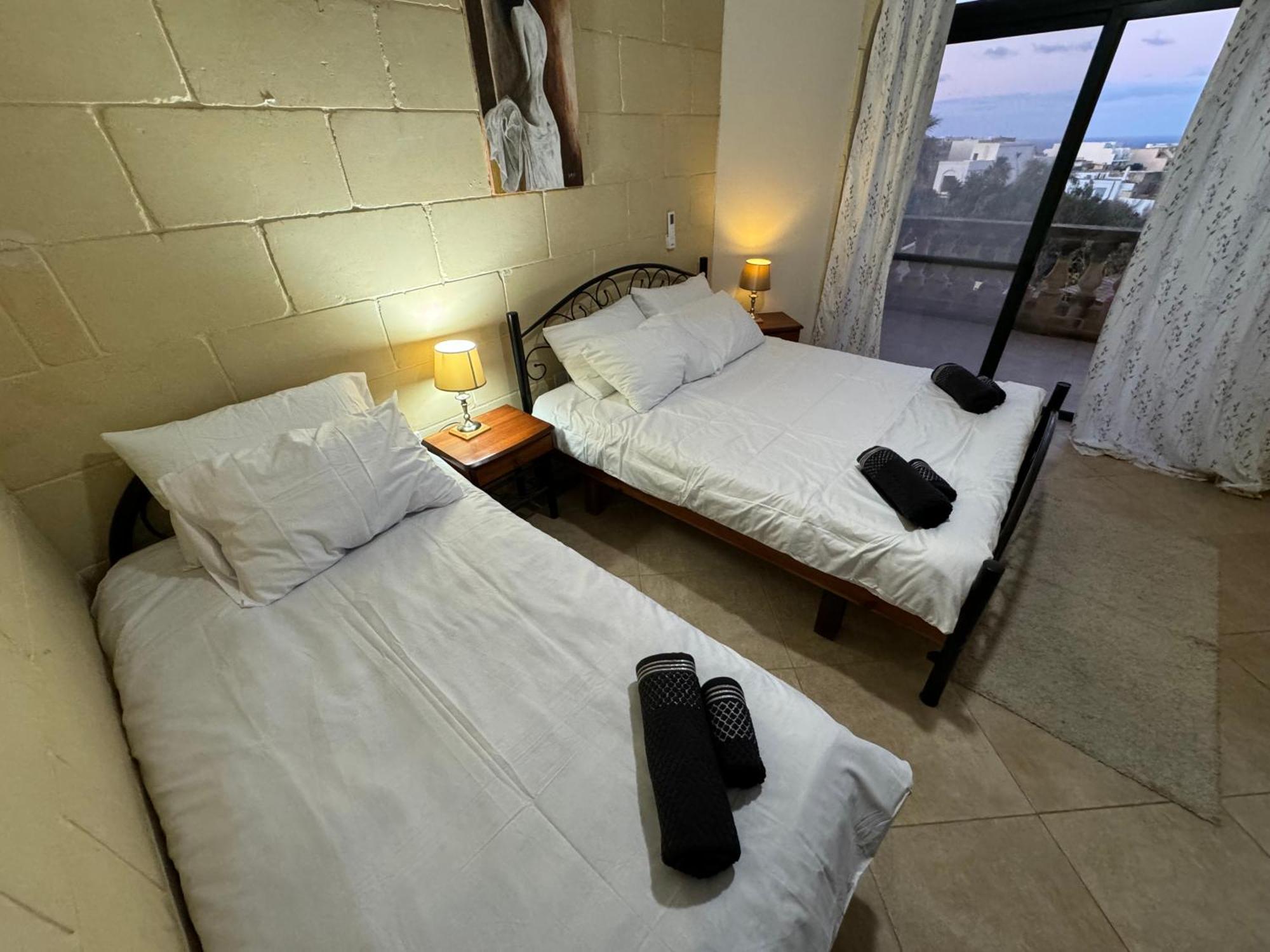 Tal-Bir Farmhouse Hotel Nadur Bagian luar foto