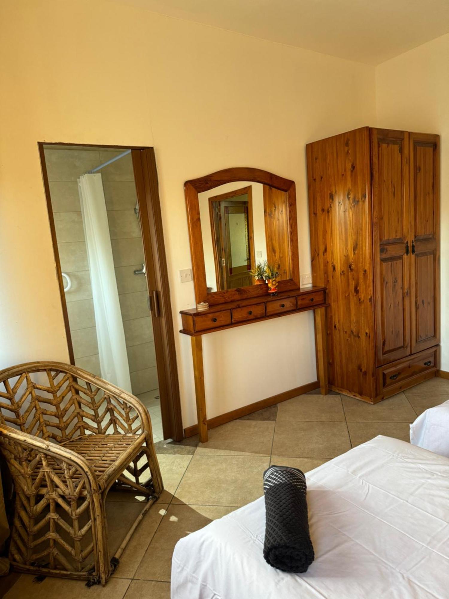 Tal-Bir Farmhouse Hotel Nadur Bagian luar foto
