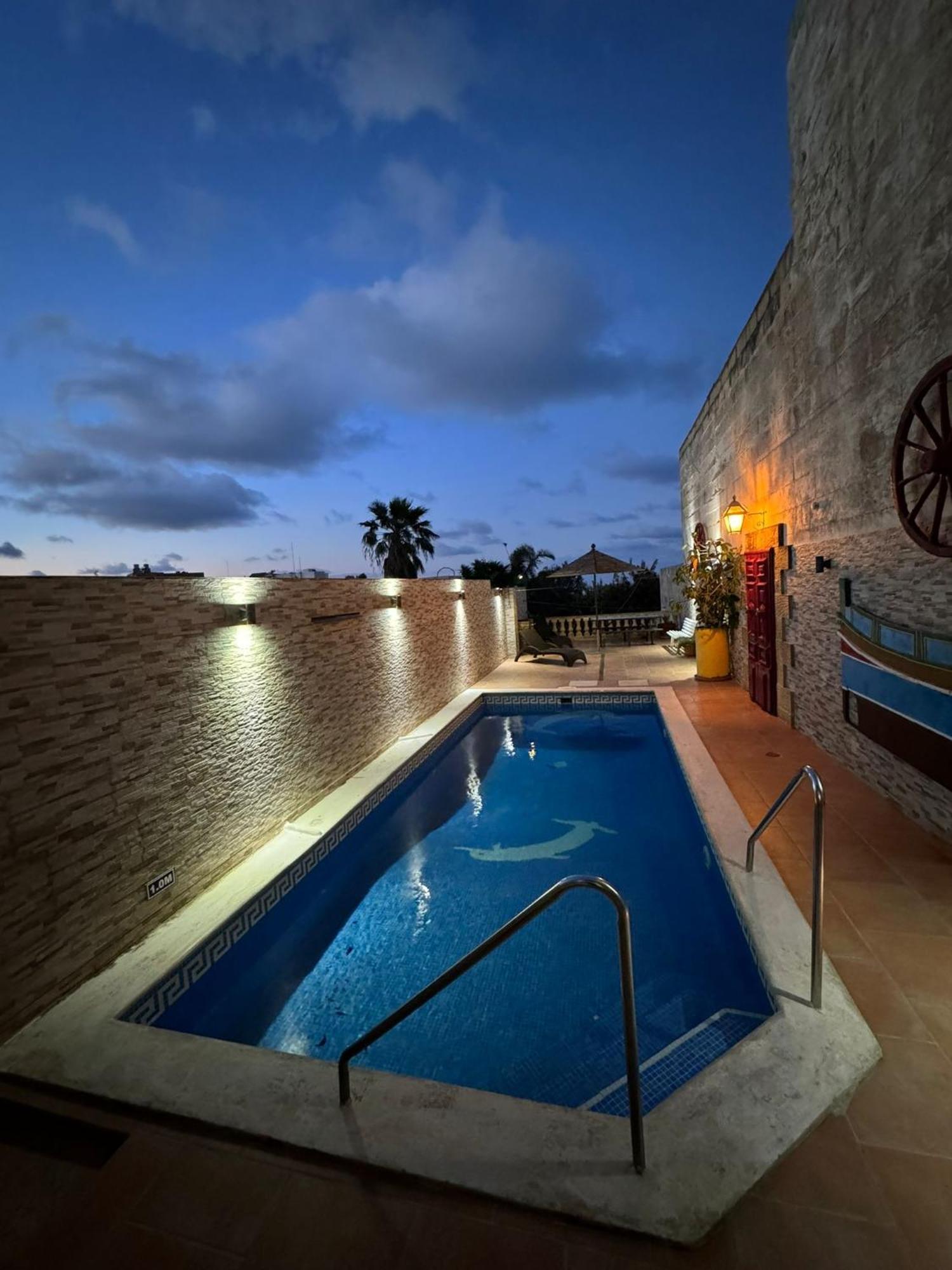 Tal-Bir Farmhouse Hotel Nadur Bagian luar foto