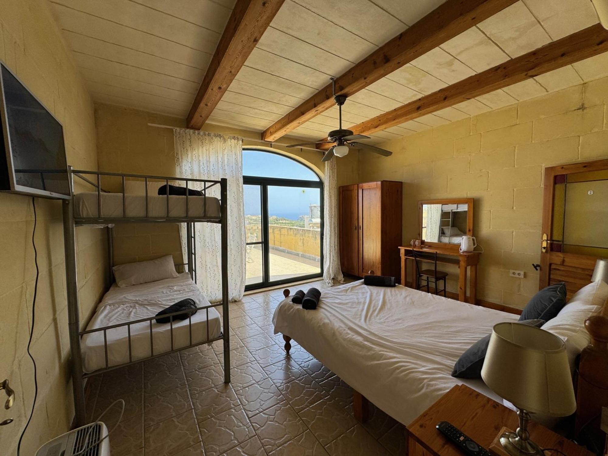 Tal-Bir Farmhouse Hotel Nadur Bagian luar foto